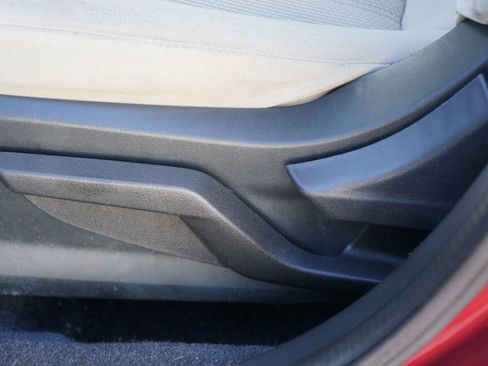 Used 2019 Subaru Impreza 2.0i AWD/4WD image 28
