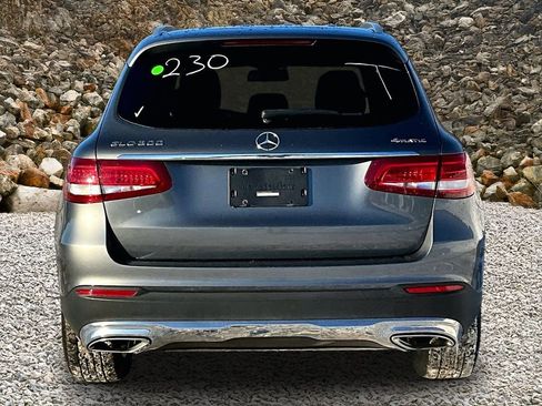 Used 2019 Mercedes-Benz GLC 300 GLC 300 w/ Premium Package image 4