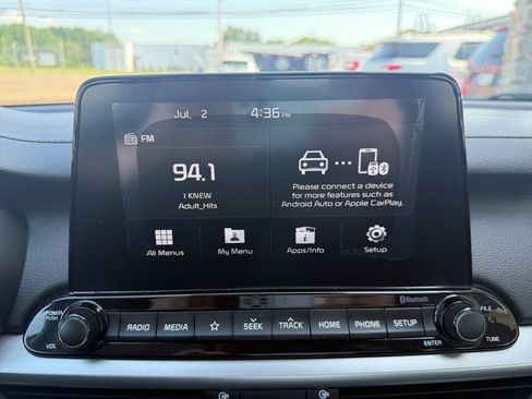 Used 2019 Kia Forte LXS FWD image 18