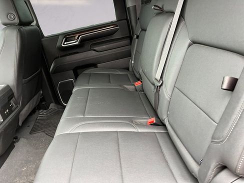 Used 2024 Chevrolet Silverado 3500 LT w/ Z71 Sport Edition image 13