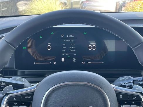 New 2026 Kia Carnival EX image 15