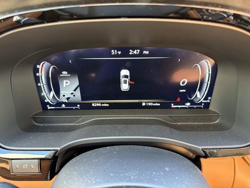 Certified 2025 INFINITI QX60 Sensory image 24