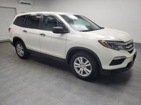 Used 2016 Honda Pilot LX image 11