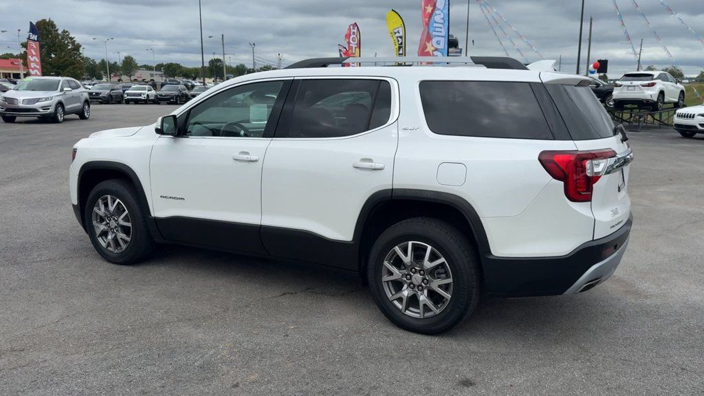 Used 2021 GMC Acadia SLT AWD/4WD image 4