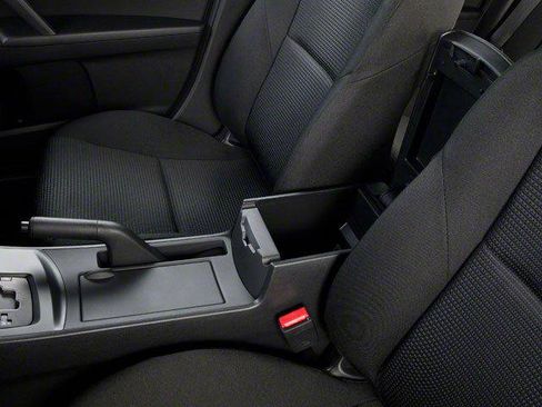 Used 2013 MAZDA MAZDA3 i SV w/ Convenience Pkg image 19