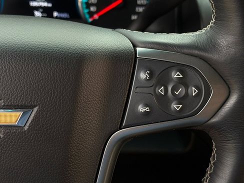 Used 2017 Chevrolet Suburban Premier image 20