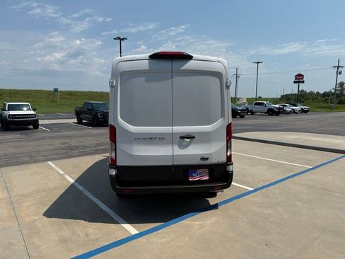 New 2025 Ford Transit 250 148 Medium Roof w/ Load Area Protection Package image 4
