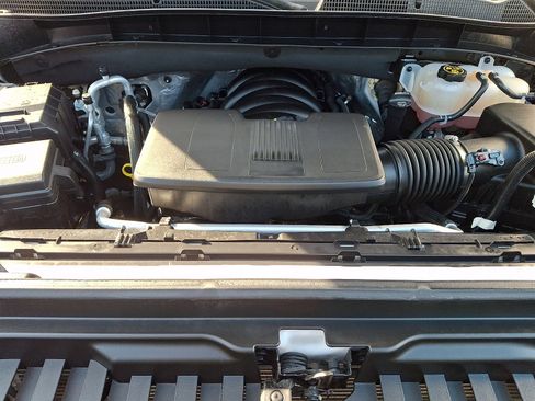 Used 2024 GMC Sierra 1500 SLT w/ SLT Premium Plus Package image 27