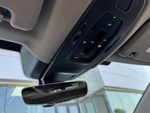 New 2025 Porsche Panamera 4 image 23