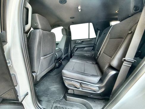 Certified 2025 Chevrolet Tahoe LS RWD image 26
