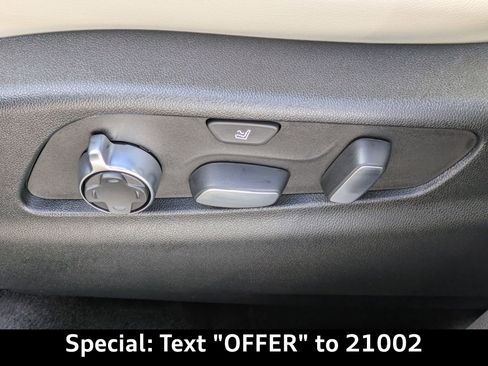 Used 2023 Cadillac XT4 Sport image 20