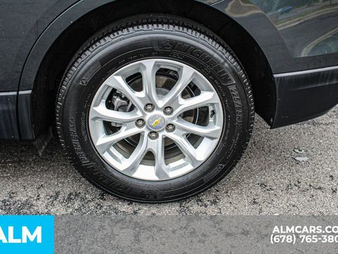 Used 2018 Chevrolet Equinox LT FWD image 16
