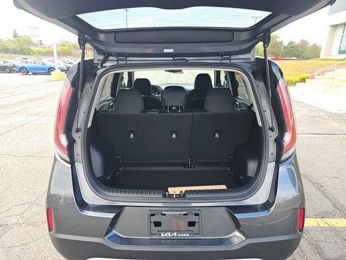 New 2025 Kia Soul S image 25