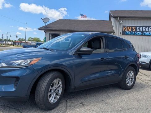 Used 2020 Ford Escape S FWD image 2