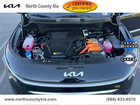 Certified 2025 Kia Niro LX image 37