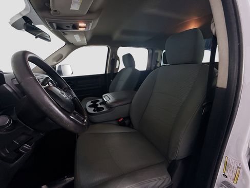 Used 2017 RAM 2500 Tradesman w/ Chrome Appearance Group image 21