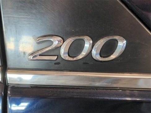 Used 2012 Chrysler 200 Touring image 21