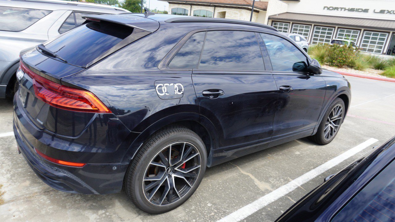Used 2019 Audi Q8 Prestige w/ Year 1 Package AWD/4WD image 5