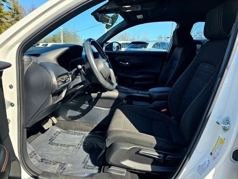 Used 2023 Honda HR-V Sport image 17
