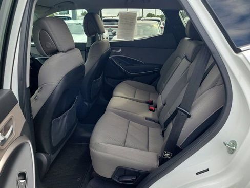 Used 2017 Hyundai Santa Fe Sport FWD image 12