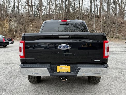 Used 2023 Ford F150 Lariat w/ Trailer Tow Package image 5