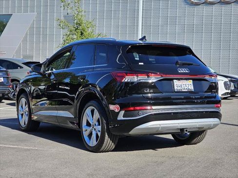 Used 2023 Audi Q4 e-tron Premium Plus w/ Premium Plus AWD/4WD image 9