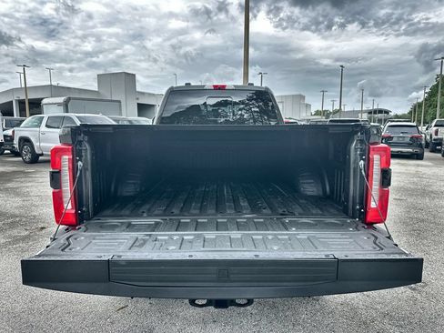 Used 2024 Ford F250 Lariat w/ Lariat Ultimate Package AWD/4WD image 25