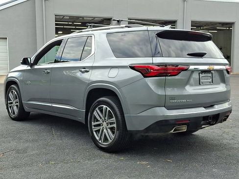 Used 2023 Chevrolet Traverse High Country w/ LPO, Floor Liner Package AWD/4WD image 7