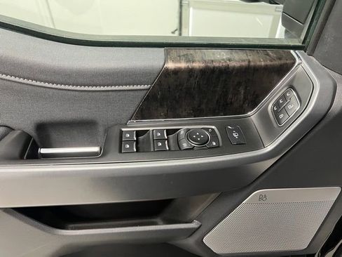 Used 2024 Ford F350 Lariat w/ Lariat Ultimate Package image 24