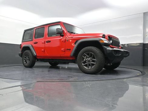 Used 2024 Jeep Wrangler Unlimited Sport AWD/4WD image 20