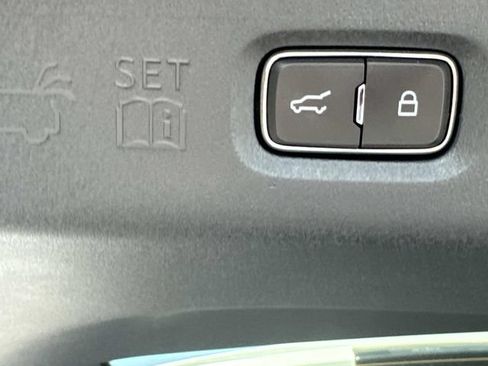 New 2027 Ford Expedition Max Active RWD image 17