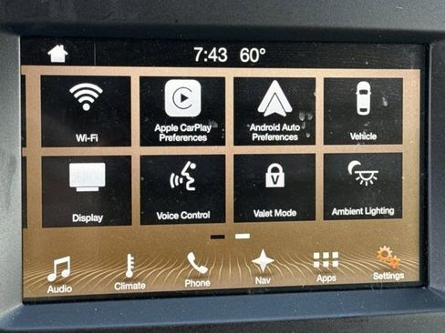 Used 2017 Lincoln Navigator Select RWD image 29