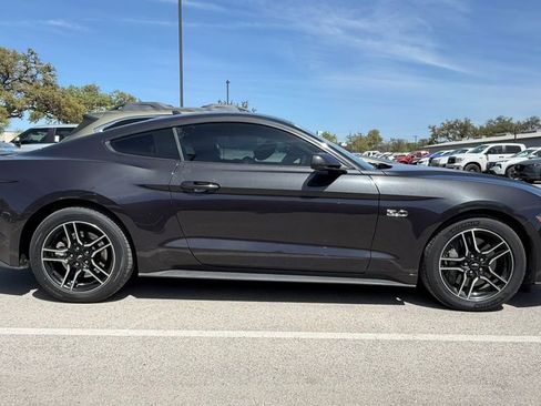 Used 2022 Ford Mustang GT Premium image 4