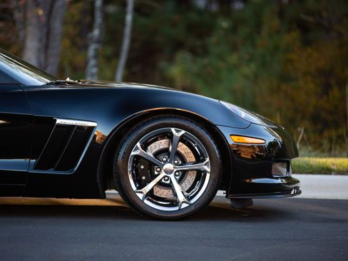 Used 2011 Chevrolet Corvette Grand Sport w/ Preferred Equipment Group image 7