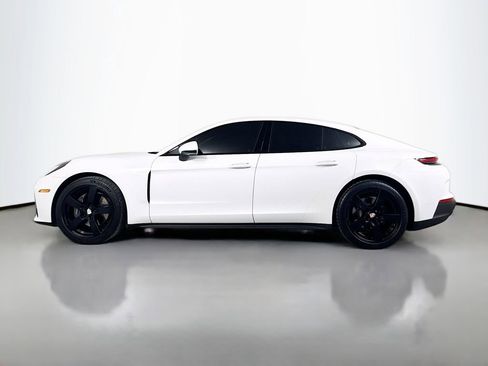 Used 2024 Porsche Panamera RWD image 8