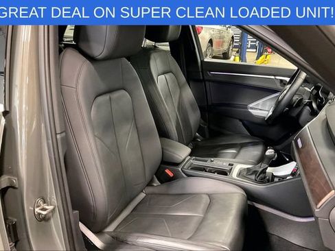Used 2021 Audi Q3 2.0T Premium Plus w/ Premium Plus Package AWD/4WD image 7