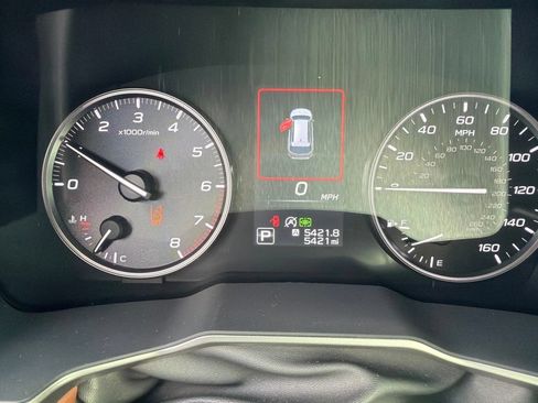 Used 2025 Subaru Outback Touring w/ Popular Package #2 AWD/4WD image 5