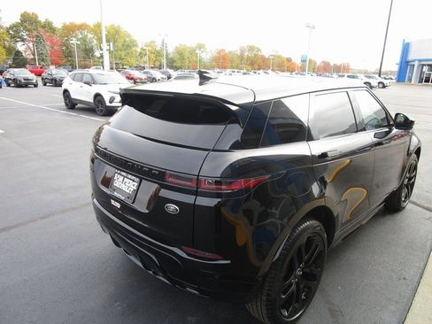 Used 2021 Land Rover Range Rover Evoque R-Dynamic SE image 5