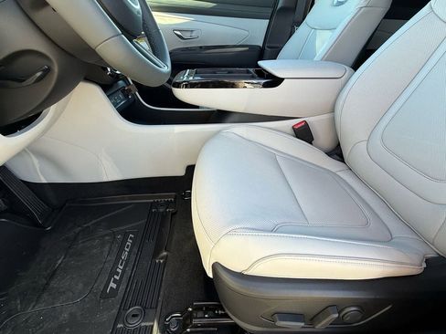 New 2026 Hyundai Tucson Limited image 12