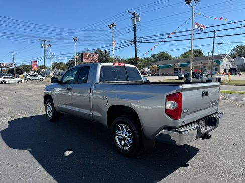 Used 2019 Toyota Tundra SR5 image 5