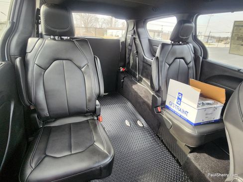 New 2026 Chrysler Voyager LX image 53