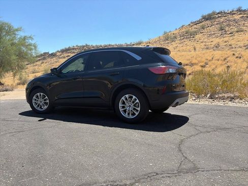 Used 2020 Ford Escape SE FWD image 29