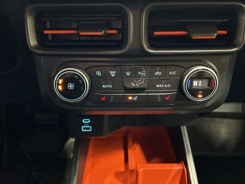 Used 2022 Ford Maverick XLT w/ Equipment Group 300A Standard image 21