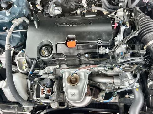 Certified 2024 Honda HR-V Sport image 10