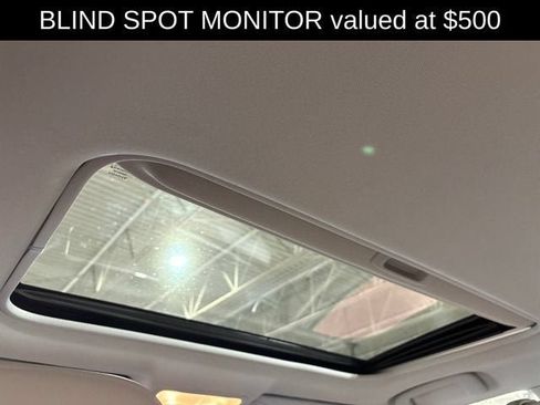 Used 2016 Toyota Camry XLE w/ Moonroof Package FWD image 8