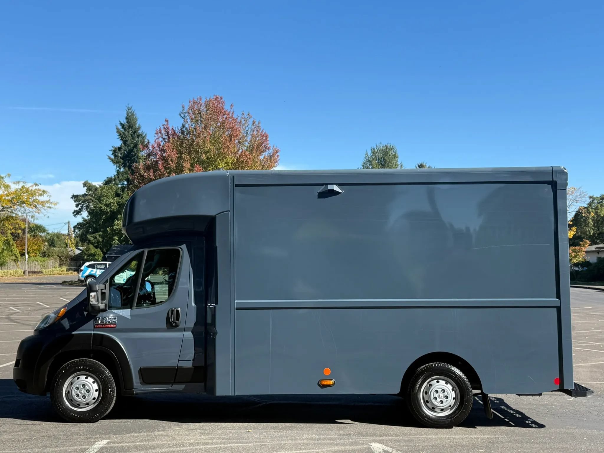 Used 2022 RAM ProMaster 3500 w/ Fleet Safety Group FWD image 2