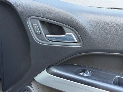 Used 2021 Chevrolet Colorado ZR2 AWD/4WD image 38