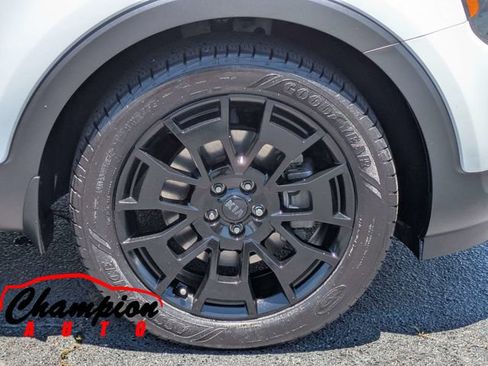 Used 2021 Kia Telluride EX w/ EX Premium Package AWD/4WD image 11
