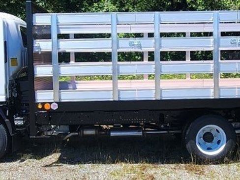 New 2024 Isuzu NPR image 1