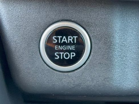 Used 2023 Nissan Rogue SV FWD image 20